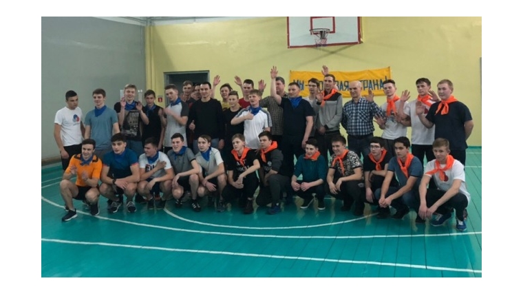 Совет отцов и волонтеры - наставники гимназии №8 г.Шумерля приняли участие в спортивном празднике «А ну-ка, парни и отцы!»