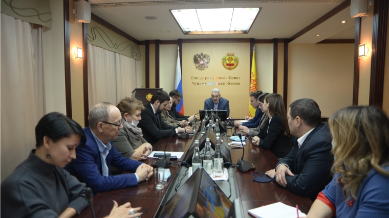 Президент Фонда «Чувашия» Михаил Федотов принял участие на рабочей встрече с председателем Госсовета Чувашии